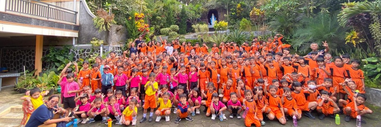 Gua Maria Welas Asih